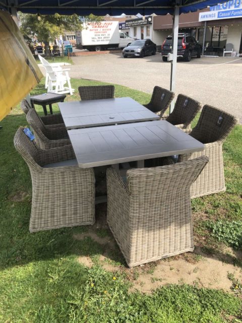 dining set